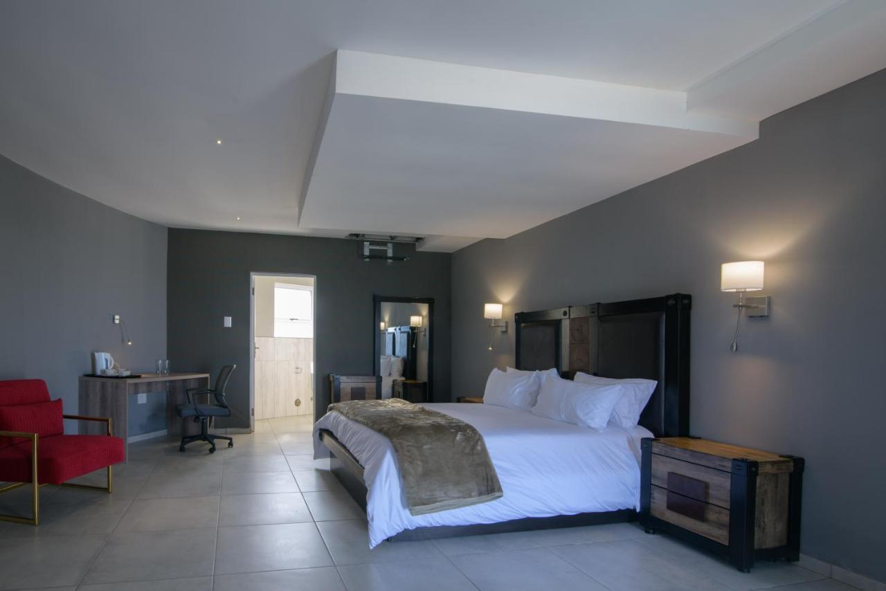 Green Fields Hotel, Кофи Бей Екстериор снимка
