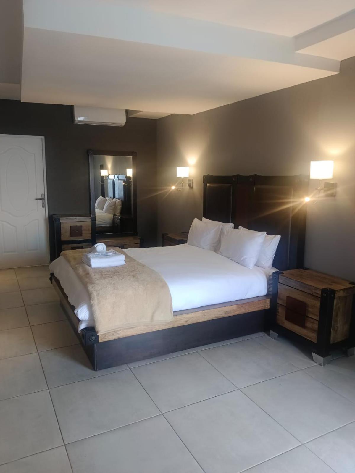 Green Fields Hotel, Кофи Бей Екстериор снимка